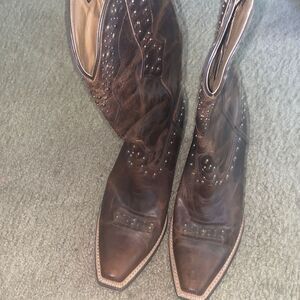 WOMEN'S
Style No. 10006850
RHINESTONE COWGIRL